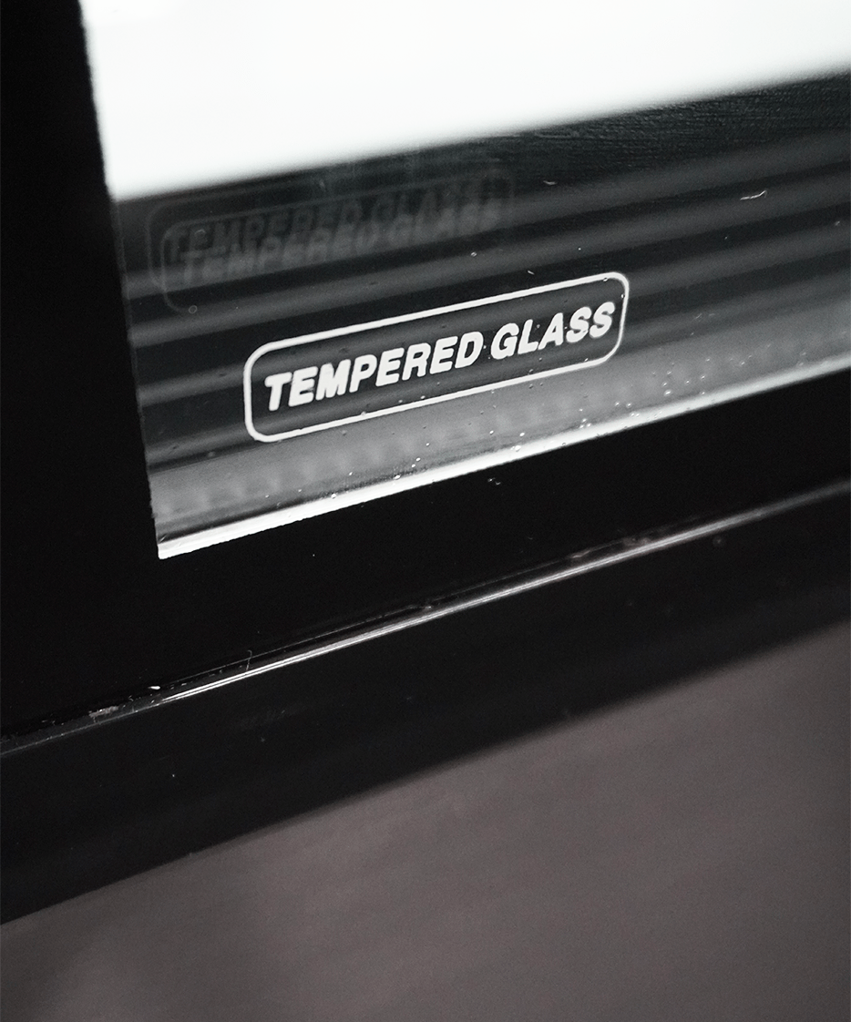Koelvitrine | 270L | Zwart/RVS | +2°C/+8°C | 3 Schappen | 915x675x1210(h)mm