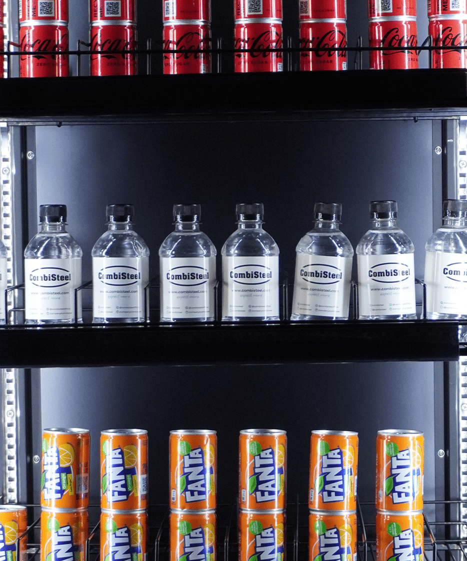 Glasdeur Koelkast | 1600L | Zwart | 0°C/+10°C | Geforceerd | Draaideuren | 1880x705x2050(h)mm