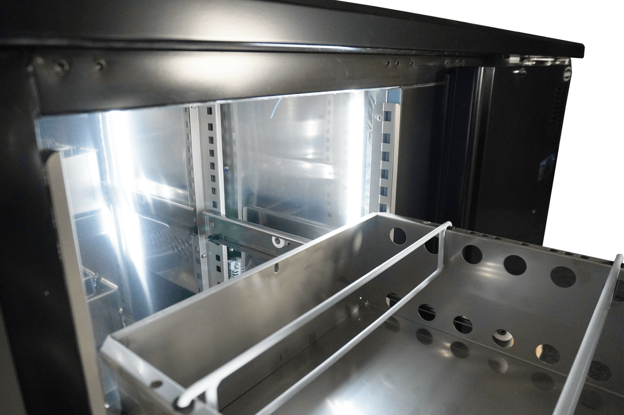 Barkoelkast  698L | Zwart | 0°C/+10°C | Geforceerd | 3 Deuren met 4 Laden | 2542x513x860(h)mm