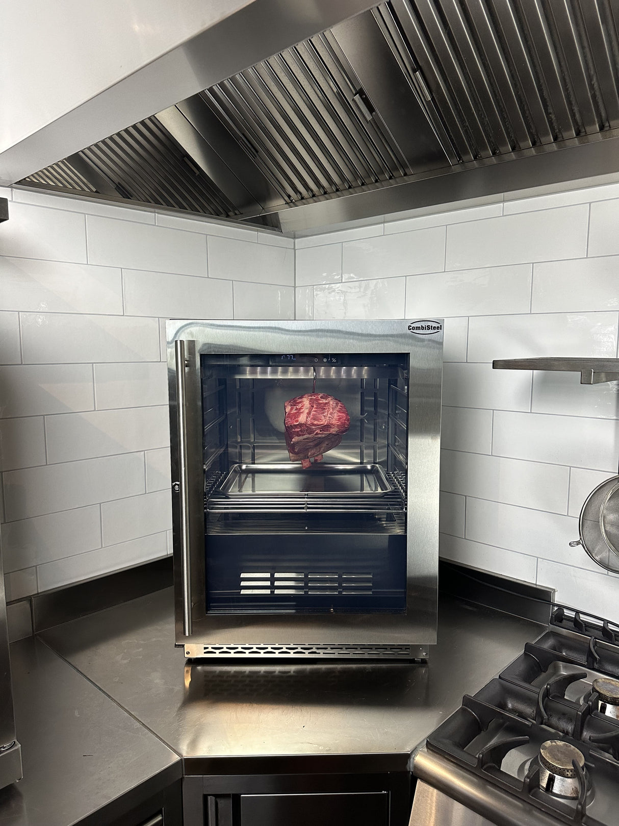 Dry Age Kast | 127L | Geforceerd | 230V | 595x570x820(h)mm