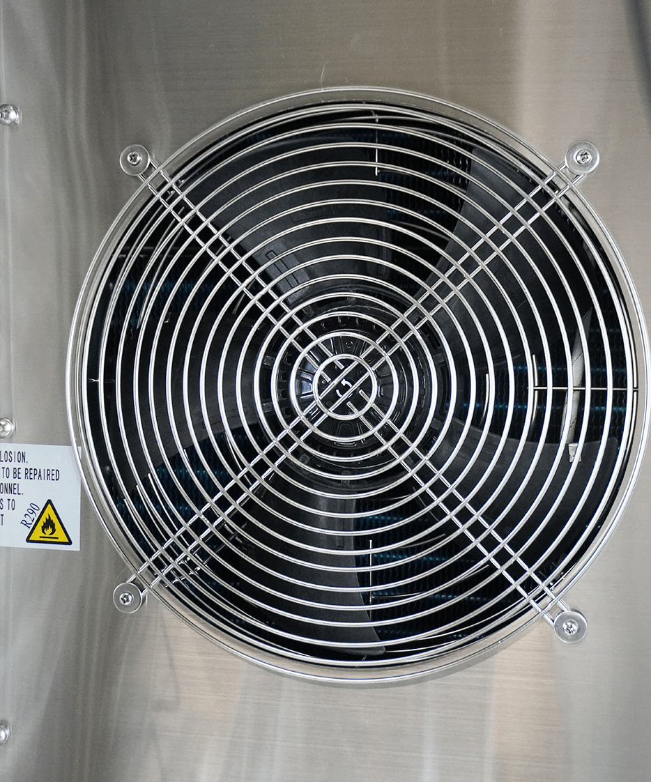 Blastchiller | 7 Niveaus (EN/GN) | Max. 40kg (Koelen) / 28kg (Vriezen) | 0.98kW (230V) | 800x800x1515(h)mm