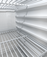 Glasdeur Koelkast | Laag Model | 240L | Zwart | +1°C/+10°C | Geforceerd | Wielen | 540x560x1525(h)mm