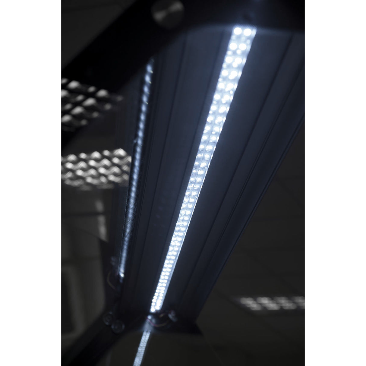 Combisteel Schepijsvitrine | CURACAO | Energiezuinig | 454L | 10x 5L | -15°C/-22°C | Statisch | 1447x825x1257(h)mm | 7472.0105