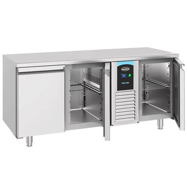 Combisteel Koelwerkbank | Energiezuinig | 474L | 3 Deuren | -2°C/+8°C | Geforceerd | 1785x700x850(h)mm | 7489.5105