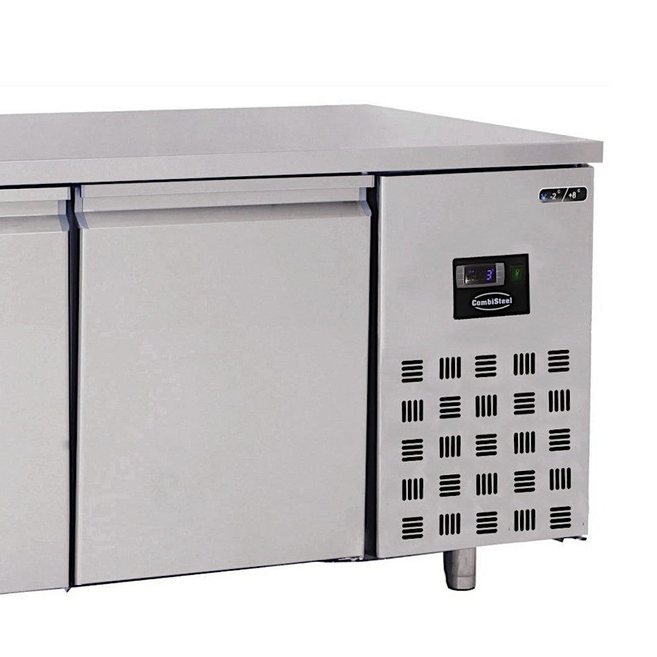 Combisteel Bakkers-koelwerkbank | 380L | 2 Deuren | -2°C/+8°C | Geforceerd | 1550x800x850(h)mm | 7489.5250