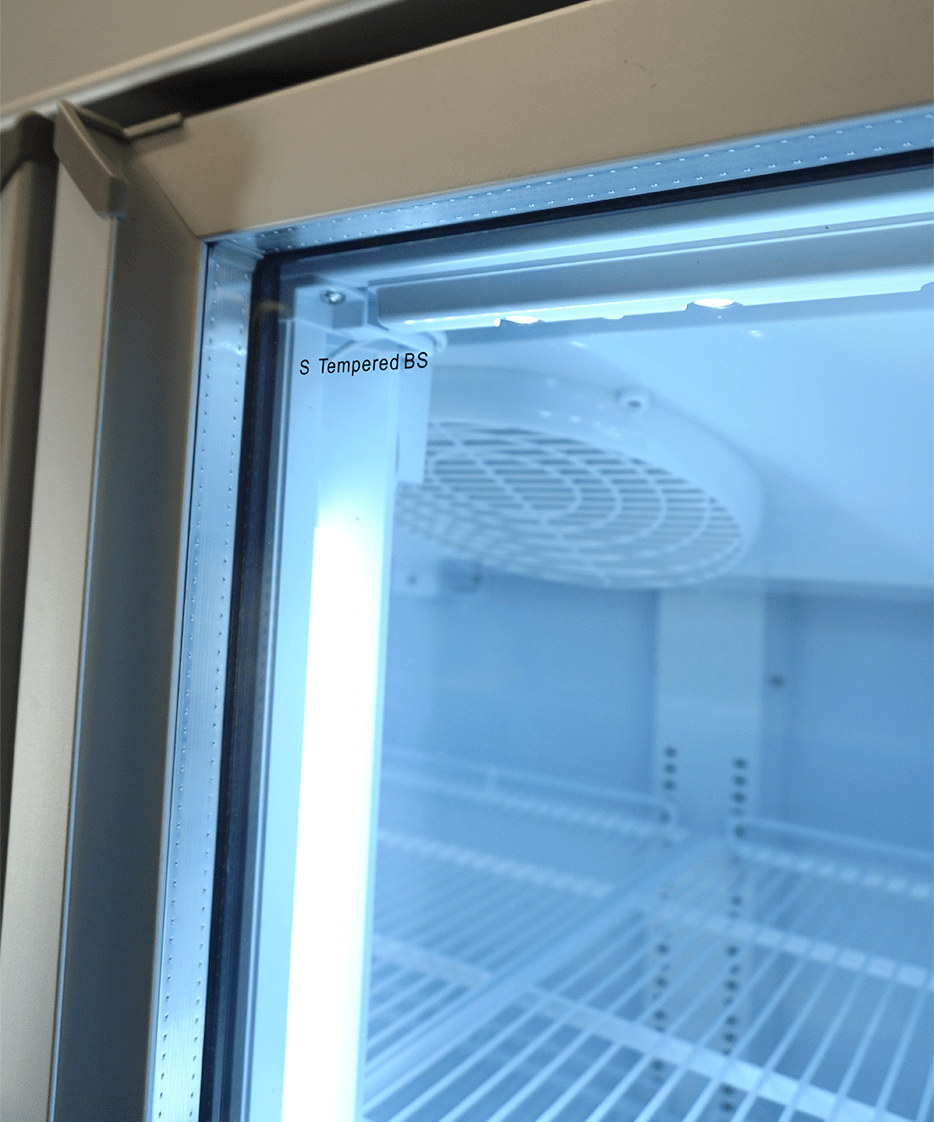 Glasdeur Koelkast Wit | 1000L | 2 Glasdeuren | 0°C/+10°C | Geforceerd | 1253x710x1997(h)mm