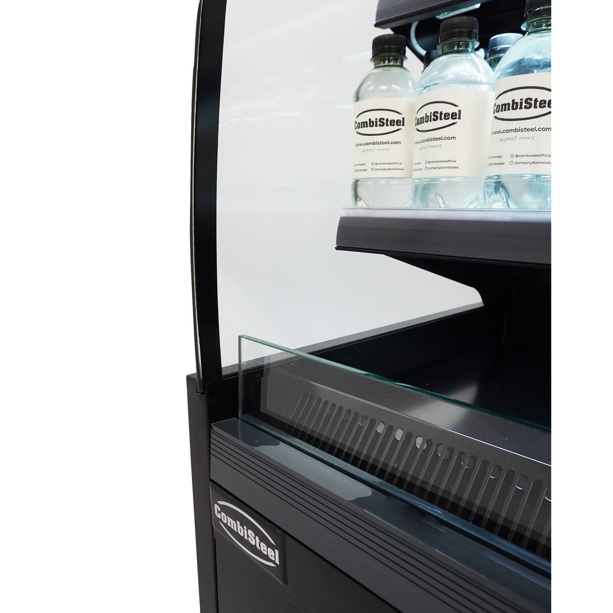 Wandkoeling zwart met nachtafdekking | 290L | 3 schappen | +2°C/+8°C | Geforceerd | 1000x660x1500(h)mm