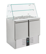 Gekoeld saladette met glasopstand | 2x 1/1 GN 2,5x 1/1 GN PAN | +2°C/+8°C | Statisch met ventilator | 900x700x850/1310(h)mm